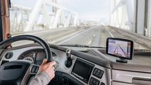 Професионална навигация за камион TomTom GO Expert 7 инча, Wi-Fi
